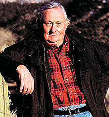 tony_hillerman